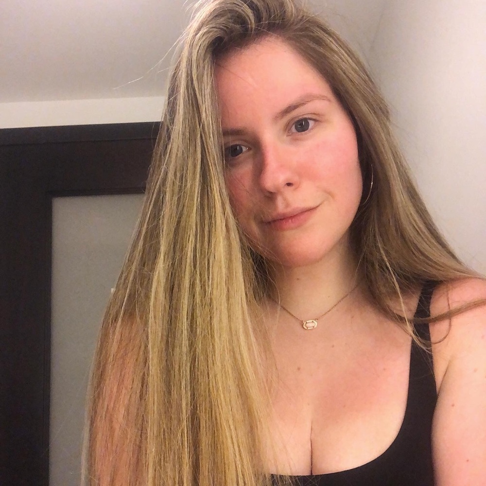 Meet your Posher, Anna